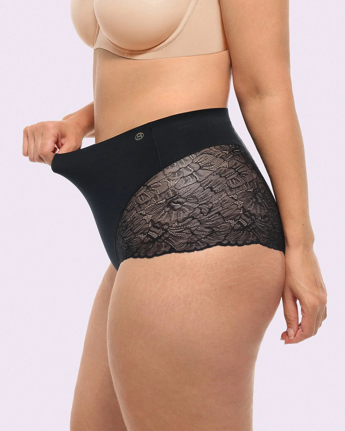 Serene Cove™ | Bare Essentials™ MeshSmooth™ Mid-Waist Panty met kant