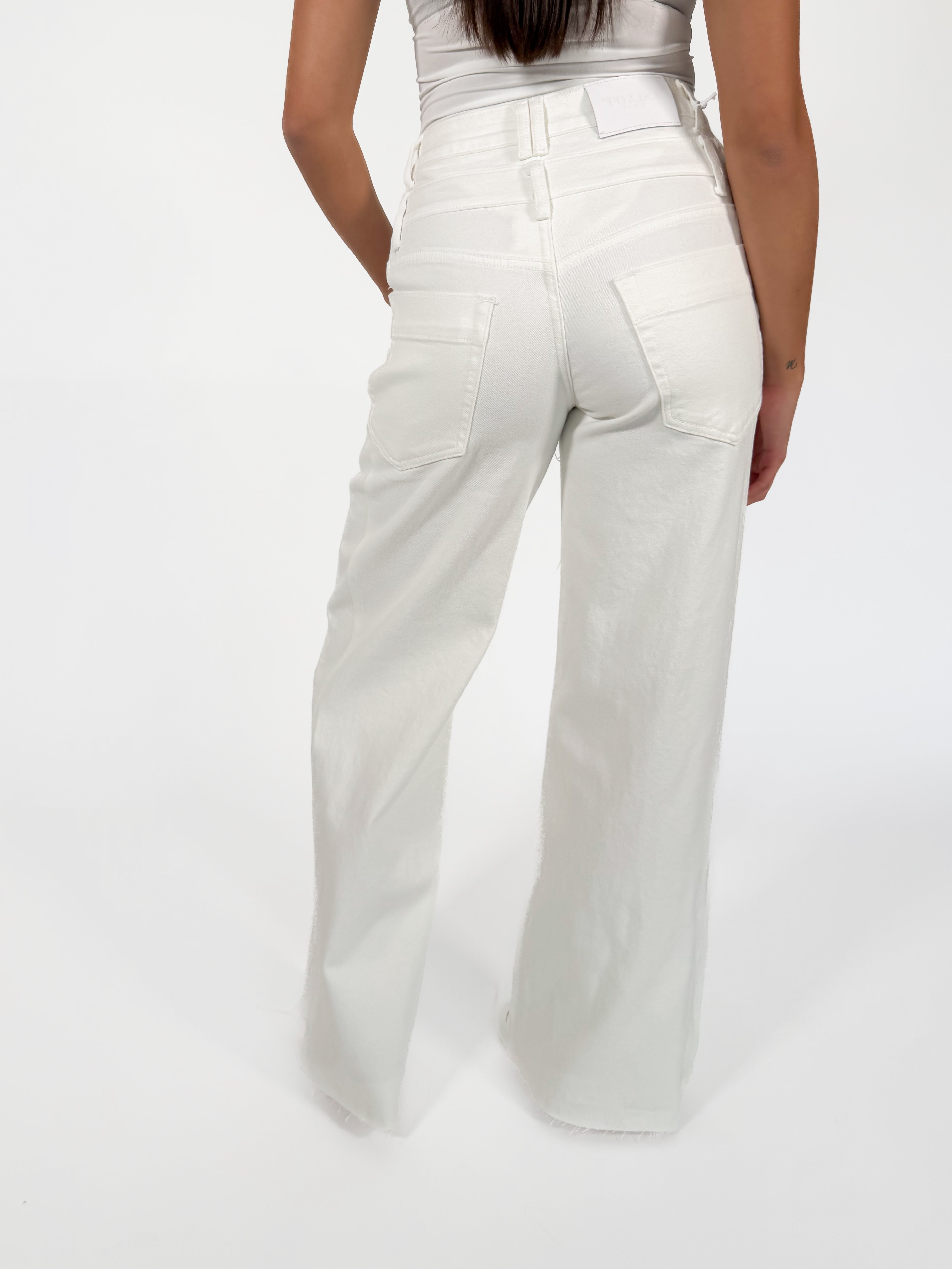 Serene Cove™ | Stretch - Tara wide jeans white