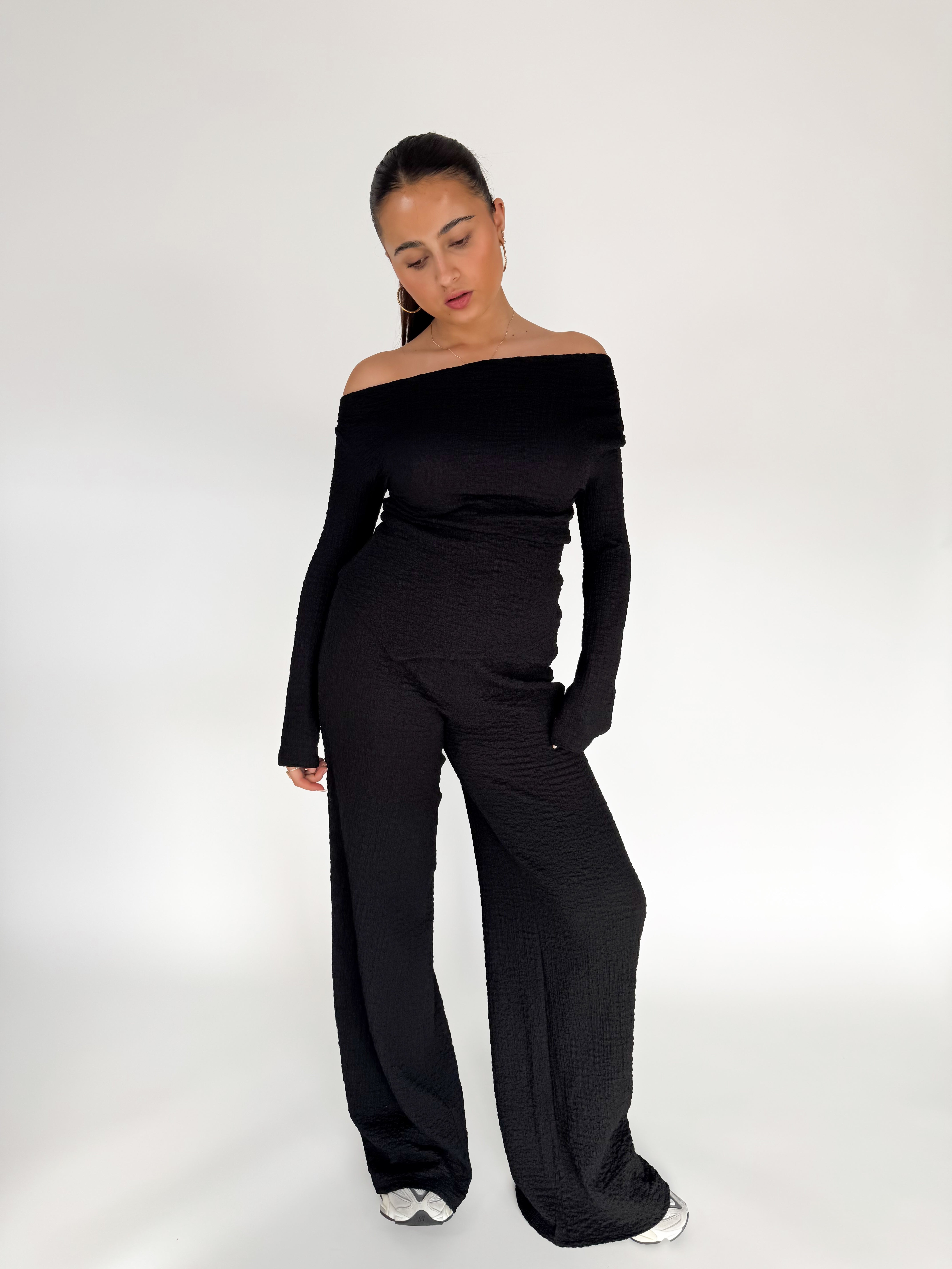 Serene Cove™ | Luna two-piece black