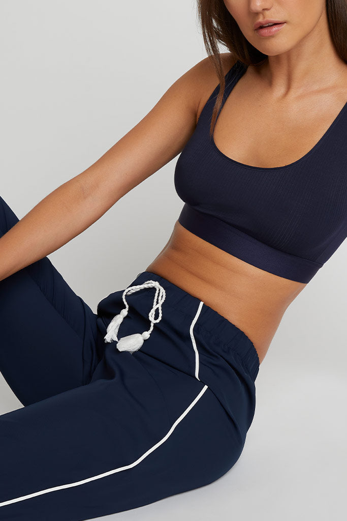 Serene Cove™ | Supreme Jogger Pant in Navy