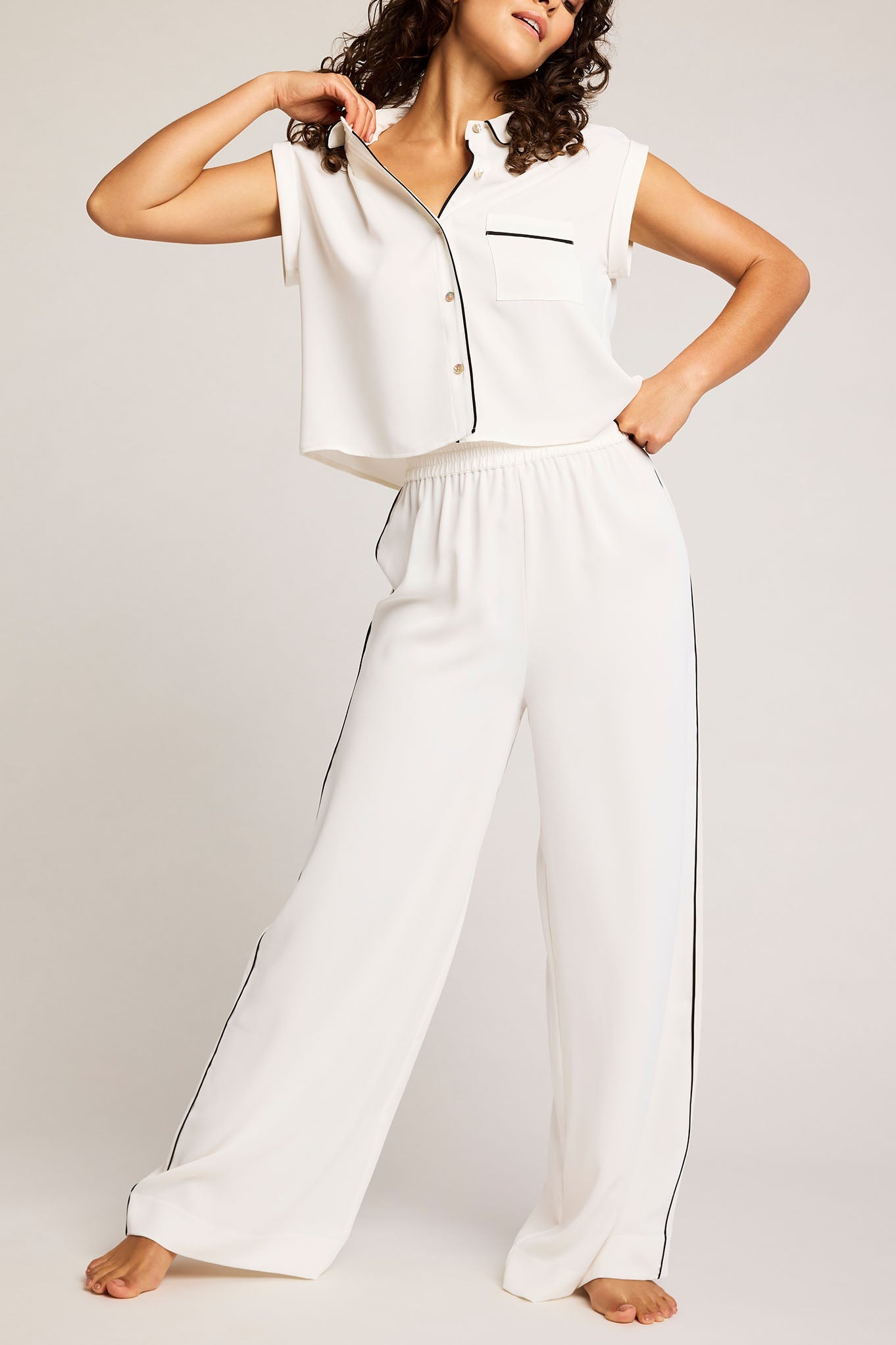 Serene Cove™ | Supreme Track Pant in Ivoor