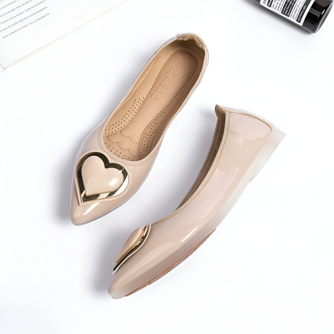 Serene Cove ™ | Ballerina's met Hartdetail