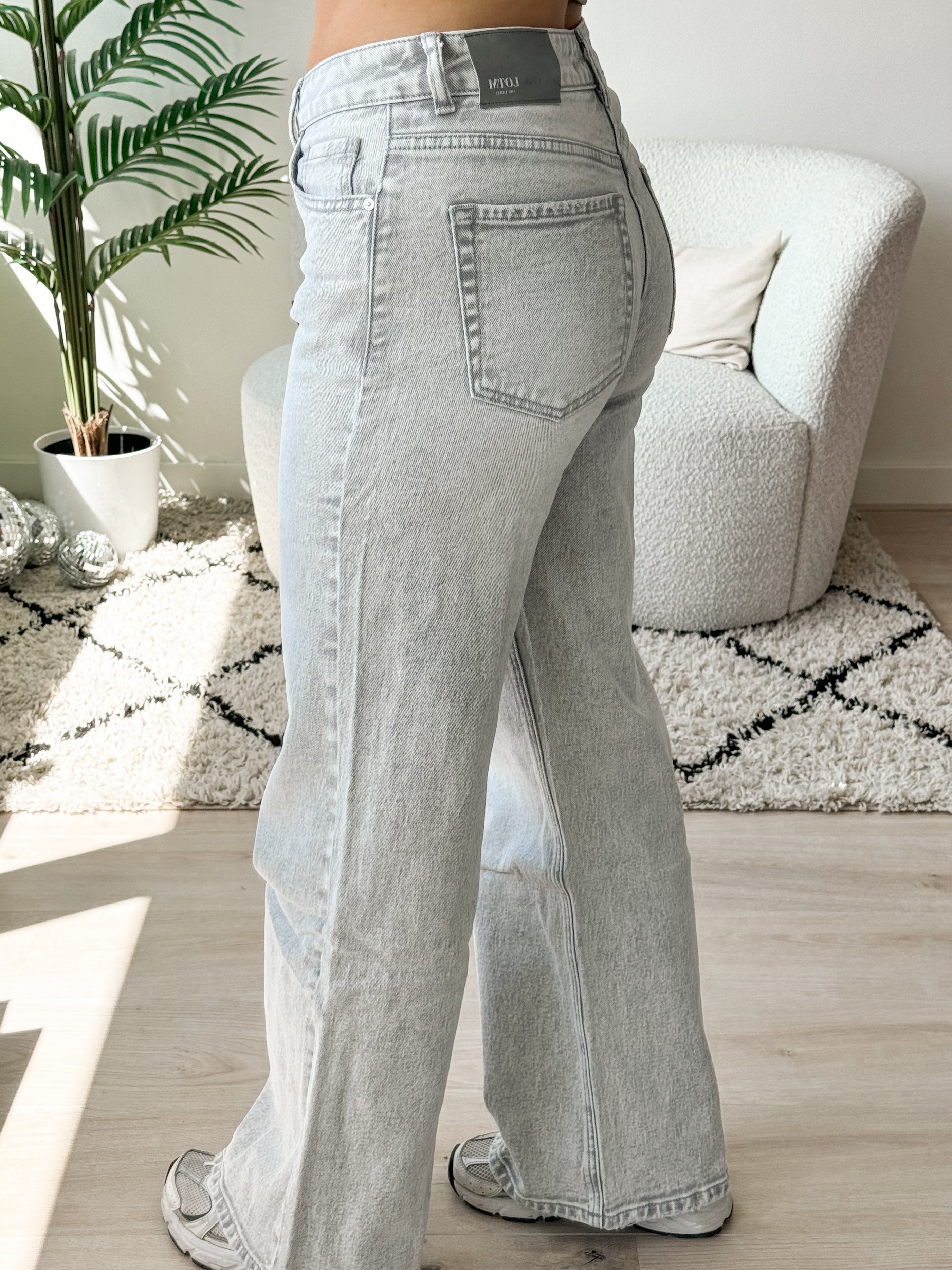 Serene Cove™ | Stretch - Maya wide jeans light grey