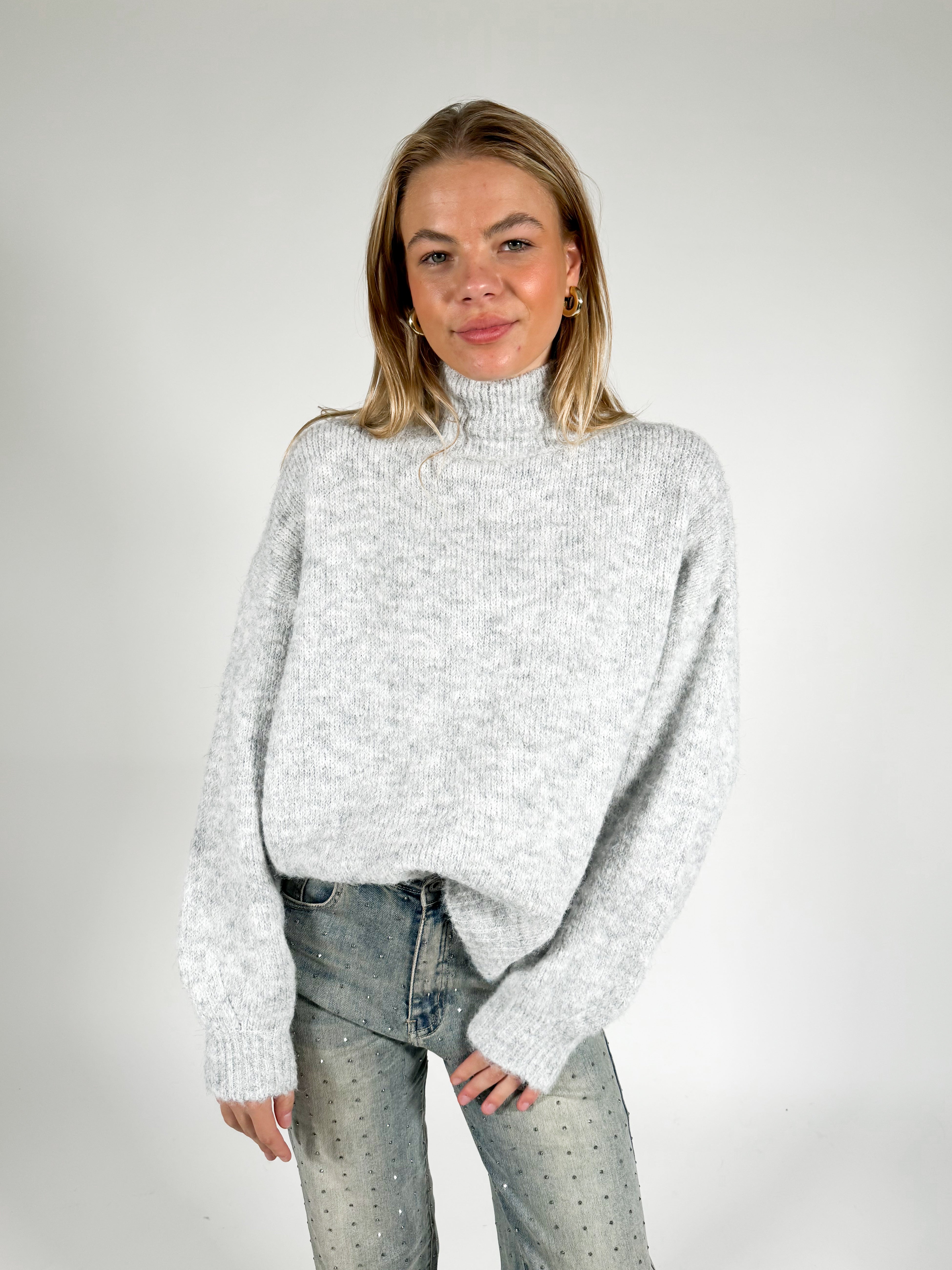 Serene Cove™ | Cara knit light grey