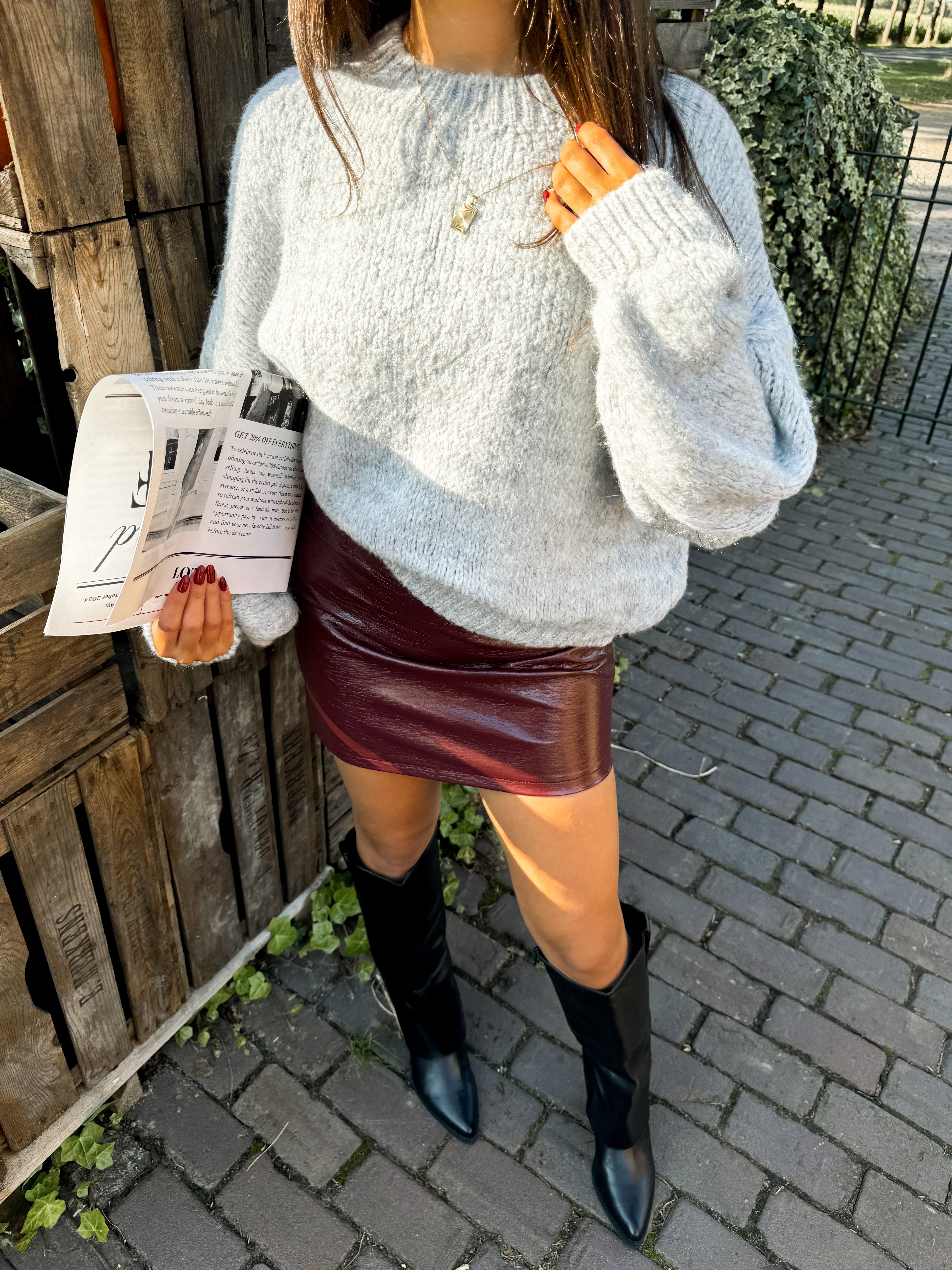 Serene Cove™ | Lindy leather skirt bordeaux